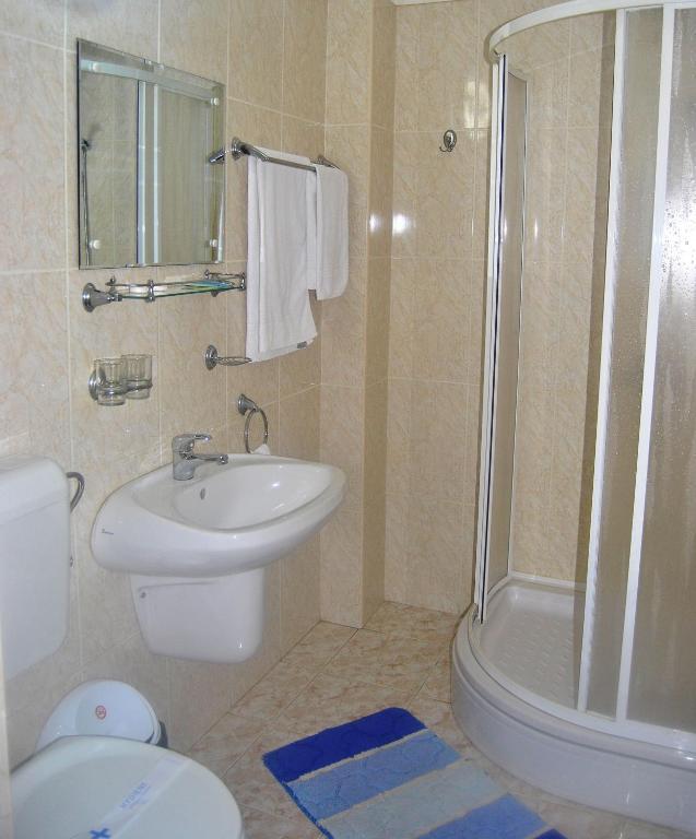 Hotel Delaf Cluj-Napoca Extérieur photo