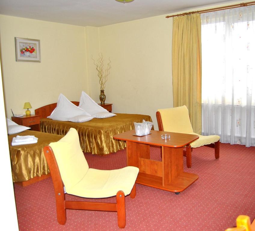Hotel Delaf Cluj-Napoca Extérieur photo