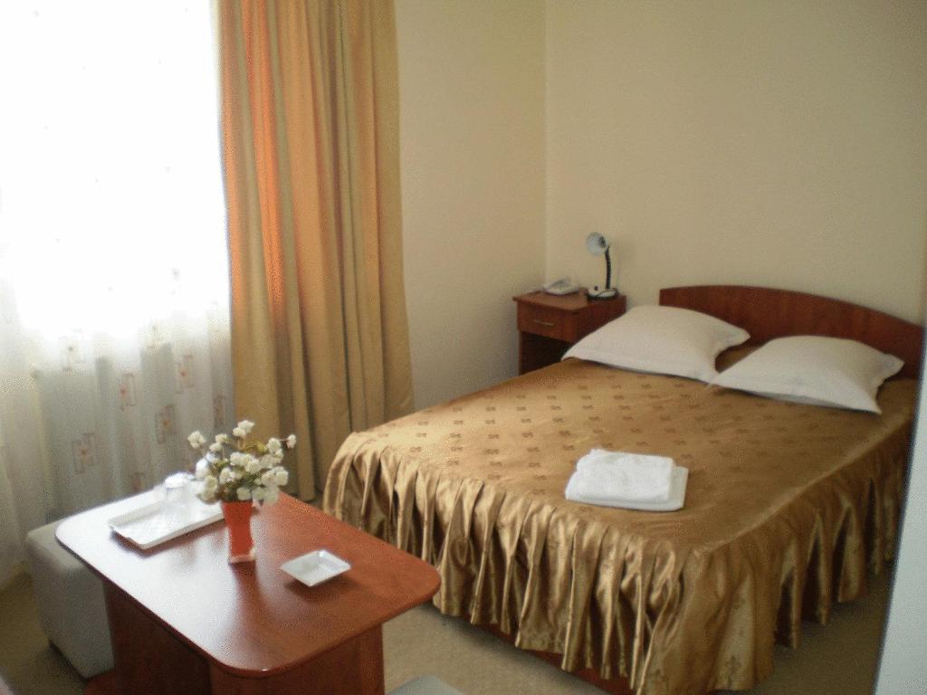 Hotel Delaf Cluj-Napoca Extérieur photo