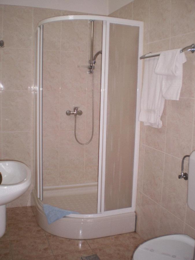Hotel Delaf Cluj-Napoca Chambre photo